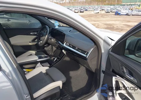 2025 BMW X2 xDrive28I z USA, uszkodzony, nr VIN WBX63GM00S5231168